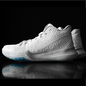 ♦️▪️KYRIE 3▪️♦️〰️Light Bone➰